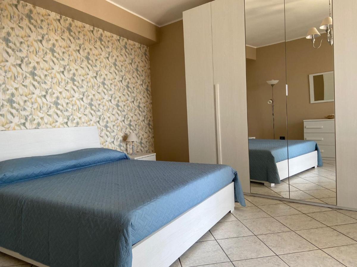 Augustali Momenti Apartment Centuripe Eksteriør bilde